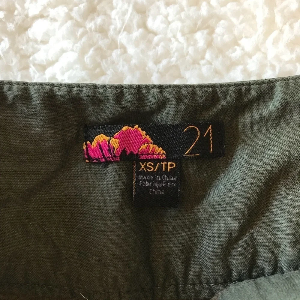 Forever 21 Green Khaki Skirt